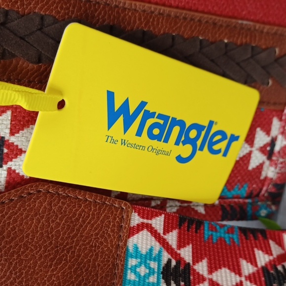 Wrangler Aztec Satchel/crossbody NWT - Picture 3 of 11